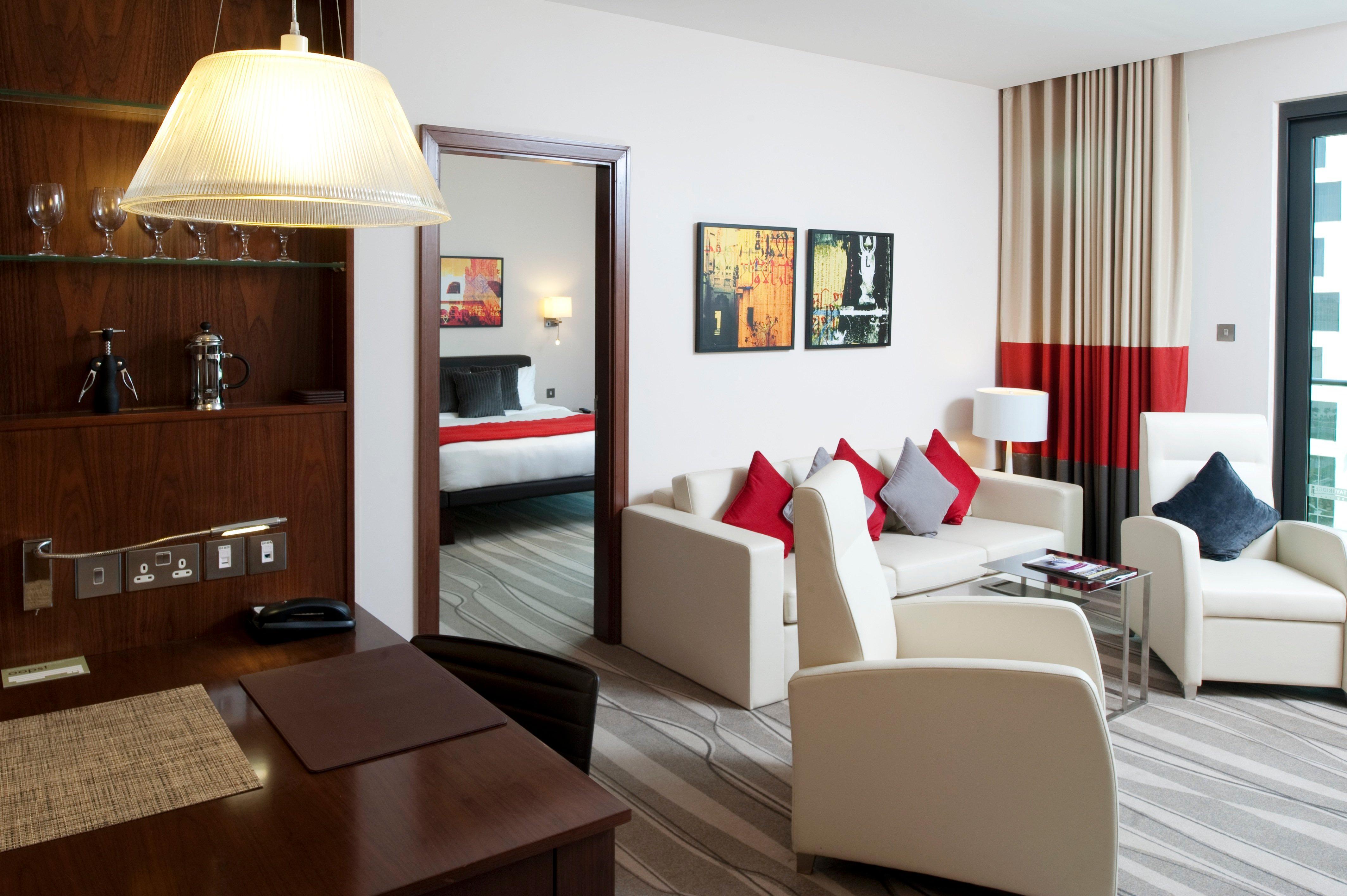 Staybridge Suites Yas Island Abu Dhabi, An Ihg Hotel Стая снимка